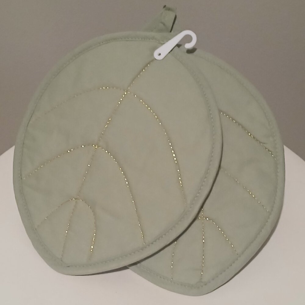 Leaf Design Pot Holders